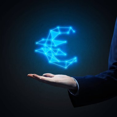 Euro simgesi parlayan avucunda gösterilen işadamı el kapatın