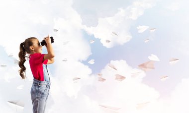 Küçük tatlı kız. 