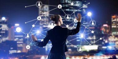 işkadını gece cityscape karşı 