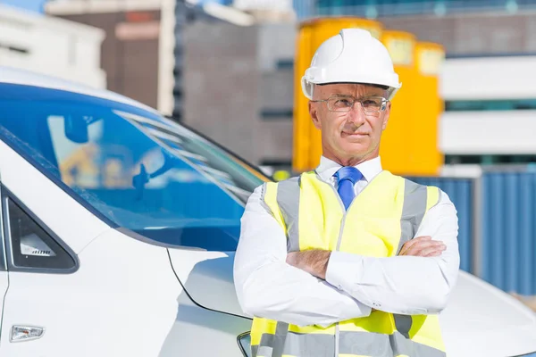 Ingeniero de construcción confiable en hardhat — Foto de Stock