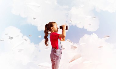 Küçük tatlı kız. 