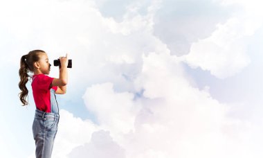 Küçük tatlı kız. 