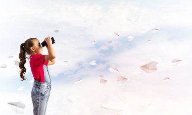 Küçük tatlı kız. 