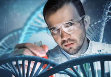 Yakışıklı bilim adamı araştırma yapma  