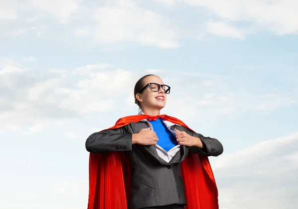 Retrato Mulher Negócios Super Heroína Arrancando Sua Camisa Senhora Negócios — Fotografia de Stock