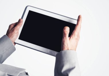 Dijital tablet ile boş görüntü'yü kullanarak işadamı, yakın çekim