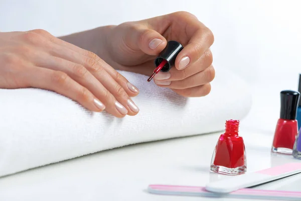 Woman Giving Herself Elegant Manicure Home Closeup Beautiful Female Hand — Stock Photo, Image