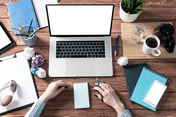 Mulher Escrevendo Caderno Com Caneta Mesa Educação Empresarial Online Flat — Fotografia de Stock