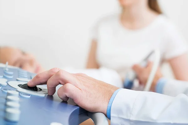 Family healthcare concept with mother and daughter — Stock Photo, Image