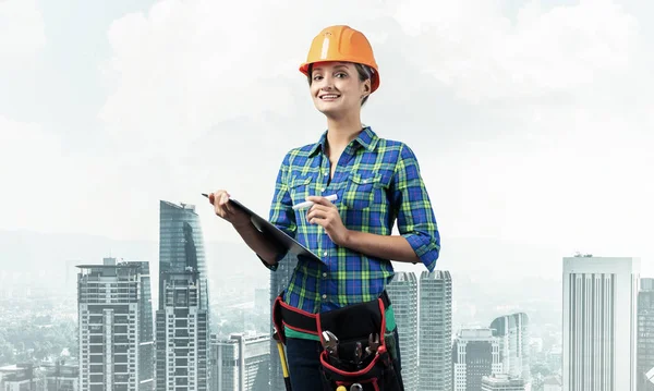 Young Engineer Hardhat Standing Front Clipboard Checklist Happy Architect Checkered — Stock Photo, Image