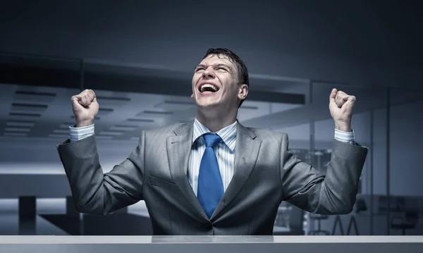 Glad Upphetsad Affärsman Firar Seger Näringslivet Affärsman Känner Tillfredsställelse Från — Stockfoto
