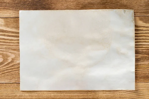 Minimaal Houten Bureau Met Blanco Papier Platte Lay Getextureerde Natuurlijke — Stockfoto