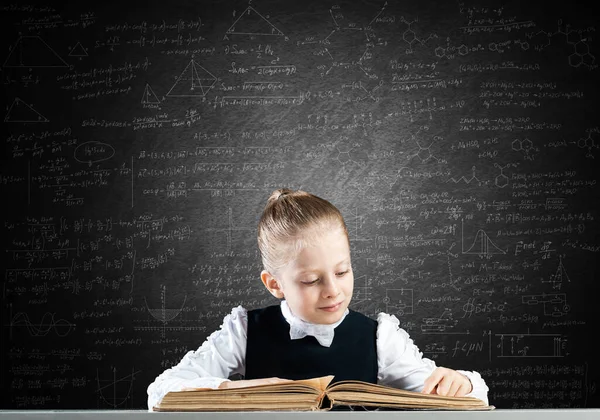 Smiling Little Girl Sitting Desk Open Book Research Education School — Stock Photo, Image