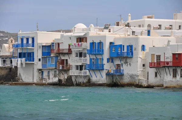 Famosas Casas Beira Mar Praia Ilha Grega Mykonos — Fotografia de Stock