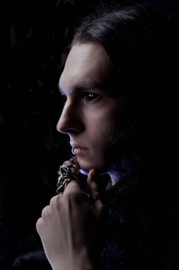 güzel Gotik yakışıklı vampir 