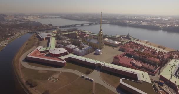 Forteresse Saint-Pierre-et-Paul, Saint-Pétersbourg printemps ensoleillé 