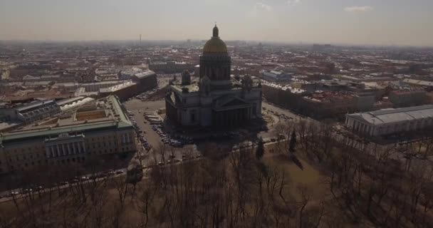 Russia St. Petersburg Spring St .Isaacs Cathedral — Stock Video