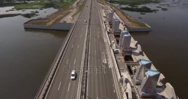 Baraj Saint-Petersburg araba otomobiller Rating