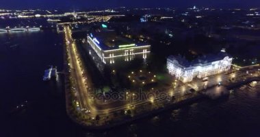 Rusya, St. Petersburg, 16 Temmuz 2016: Yeniden inşa edildikten sonra Deniz Okulu Nakhimov ebedi park yeri için kruvazör Aurora dönüşü