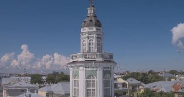 St Petersburg, Rusya Kunstkammer bina ve yaz aylarında Neva nehrinde bir gemi