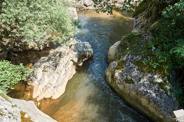 Berg landskap, Erma River Gorge, nordvästra Bulgarien, nära staden av Tran — Stockfoto