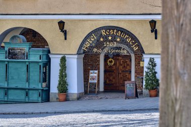 Beautiful panoramic aerial drone view to the market square in Sandomierz - a square square (100 � 110 m) located in the center of Sandomierz's old town, Poland