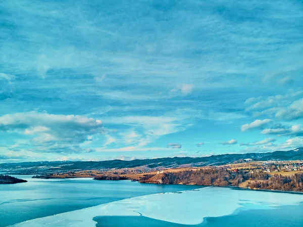 Prachtig Panoramisch Uitzicht Drone Czorsztyn Meer Met Een Stuwmeer Dam — Stockfoto