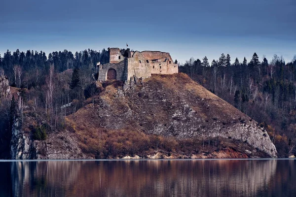 Bela Vista Panorâmica Para Ruínas Castelo Czorsztyn Localizado Parte Mais — Fotografia de Stock