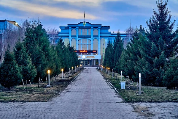 Ust Kamenogorsk Kazakhstan Abril 2020 Extraña Increíble Inusual Vista Las — Foto de Stock