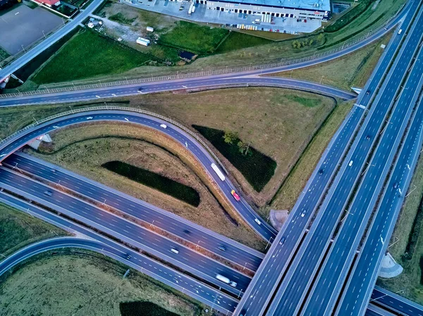 Uma Bela Vista Panorâmica Drone Aéreo Pôr Sol Viaduto Rodovia — Fotografia de Stock