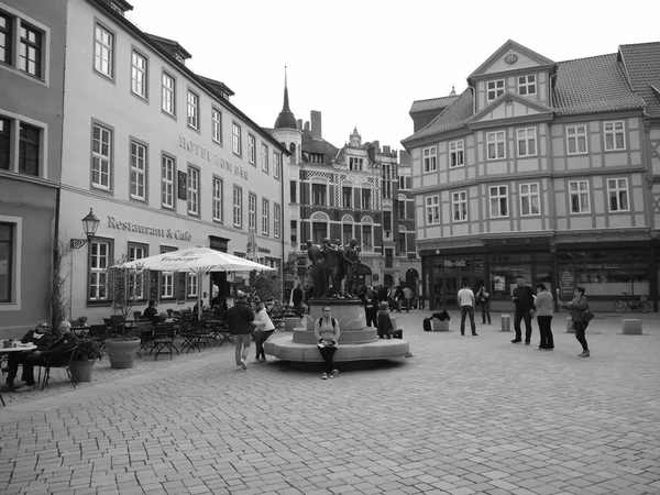 Square with old buildings — Stock Photo, Image