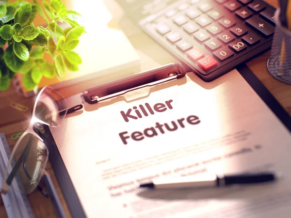 Killer-Feature-Konzept auf dem Clipboard. 3d. — Stockfoto