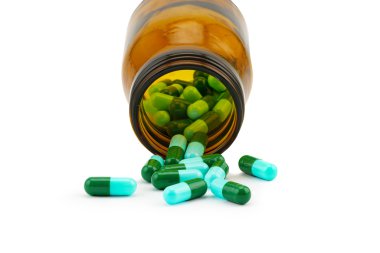 Antibiyotik kapsül ve bir şişe