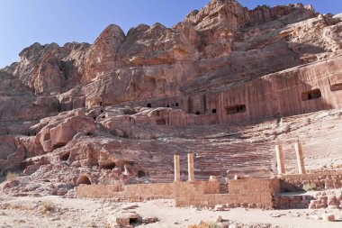 Amfitiyatro Petra görünümünü