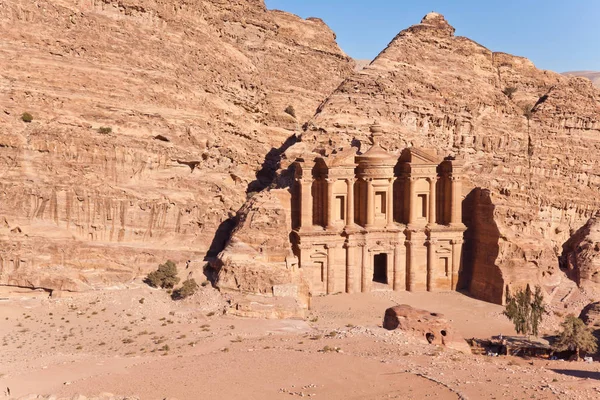 Ed Dier Petra ősi Nabataeans városában — Stock Fotó