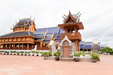 Kuzey Tayland Budist tapınağı