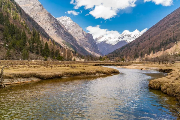 Wunderschöne Landschaft im Siguniang Nationalpark — Stockfoto