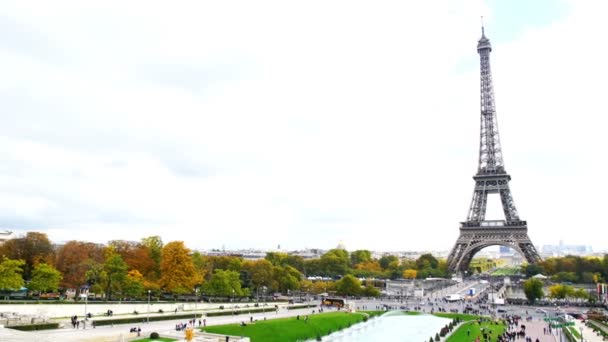 View Eiffel Tower Paris France — Stock Video