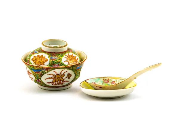 Antigua pintura china sucia cerámica con tapa — Foto de Stock