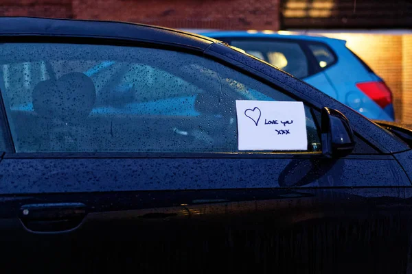 aşk mektupları sayfasında