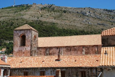 Dubrovnik (Croatia), eski şehrin dağ Sr bir evde 