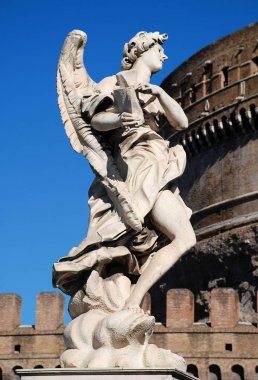 Heykel melek üzerinde Ponte Sant'Angelo, Rome, İtalya