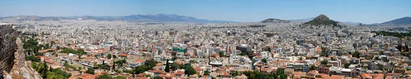 Vista panorámica desde la Acrópolis de Atenas y el monte Lycabettus — Foto de Stock