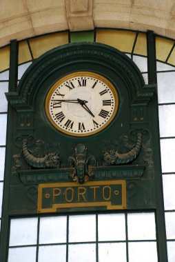 Vintage Sao Bento railway station Clock, Porto, Portugal