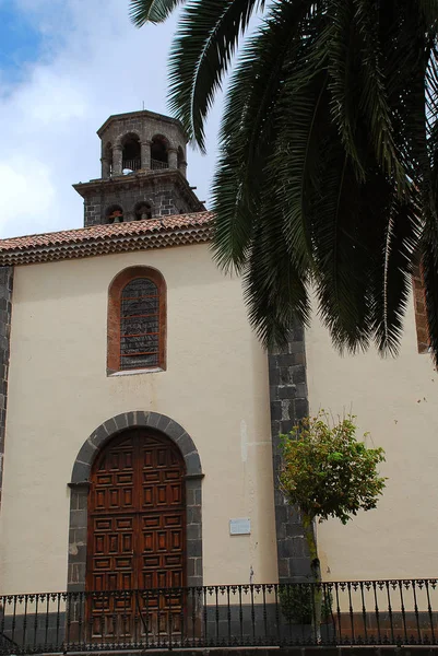 성모, 산 크리스토 발 데 라 라 구나, 산타 크루즈 데 테네리페, 스페인의 교회 — 스톡 사진