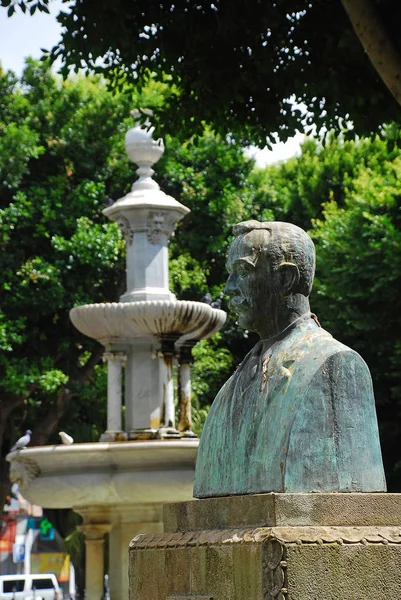 Busto de Guillermo Perera y Alvarez, San Cristóbal de la Laguna — Foto de Stock