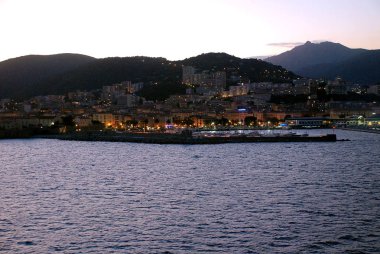 Ajaccio (Korsika, Fransa) liman gün batımı