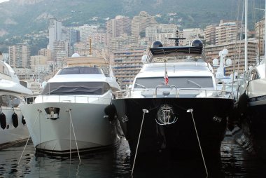 Lüks Yat Limanı Monako