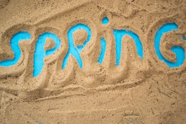 Vivido Blu Primavera Lettering Sabbia — Foto Stock