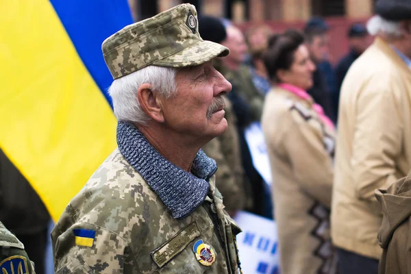 2 Ekim 2017 Cherkasy Bölgesi Ukraynalı kasabasında protesto eylemi